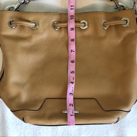Rebecca Minkoff Fiona Bucket Bag in Soft Tan Pebbled Leather Silver Hardware - Picture 5 of 16